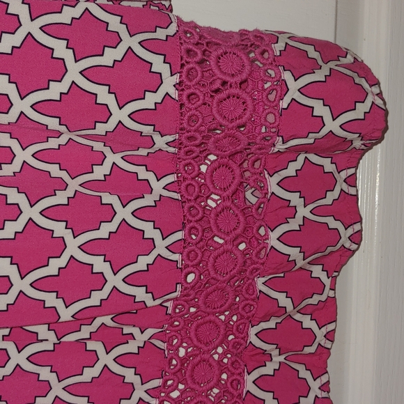 Crown & Ivy Lattice Print Bell Sleeve Peasant Top. Crochet. Size Small Petite - Picture 8 of 14